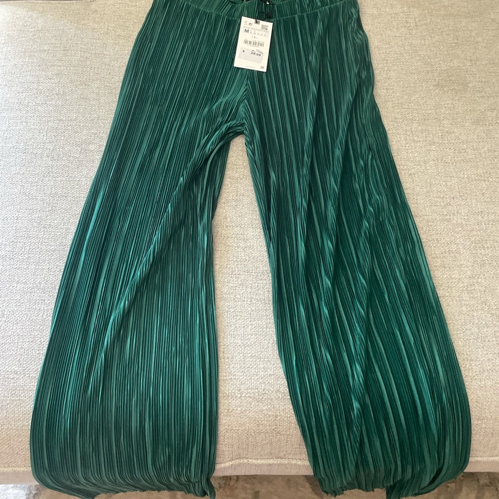 Green dress pants